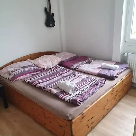 Apartment Modernes Fuer 4 -8 Gaeste. *
